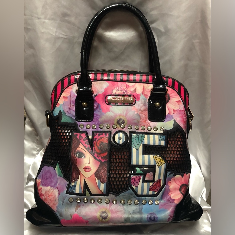 NICOLE LEE N’5 Colorful Graphic Handbag Stud Details.Woman Print, rhinestones. - Picture 1 of 11